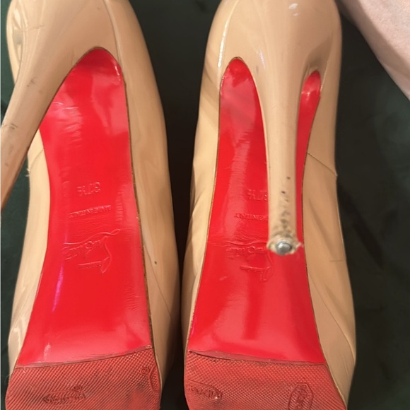 Authentic Christian Louboutin nude heels! - Picture 3 of 8